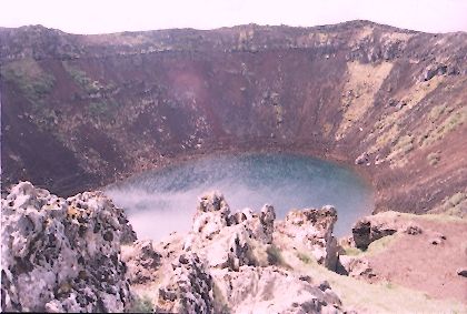 Krater 2000 jaar oud